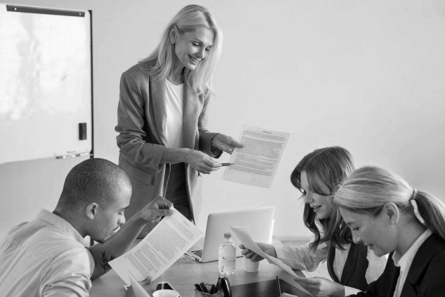 Team von toravexilqua bei der strategischen Planung